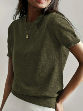Kiara | Camiseta Básica de Cuello Redondo